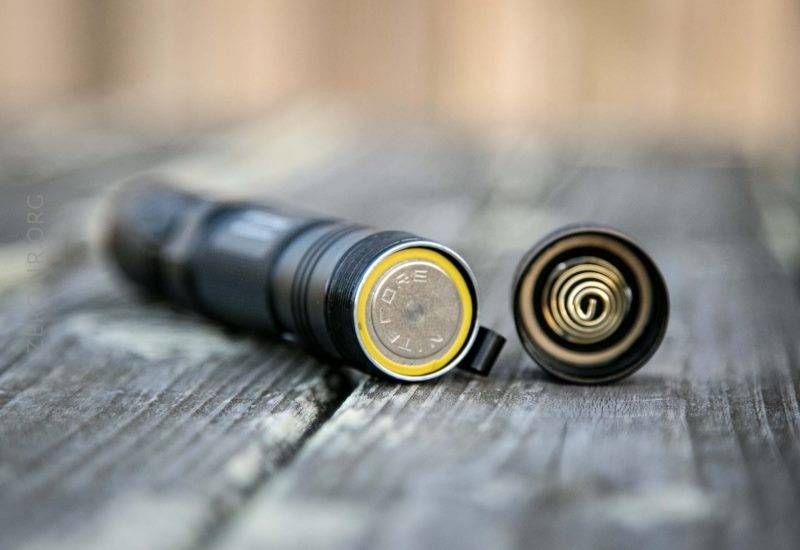 Nitecore MH10 v2