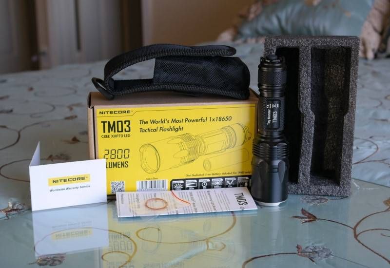 Мощный фонарь Nitecore TM03