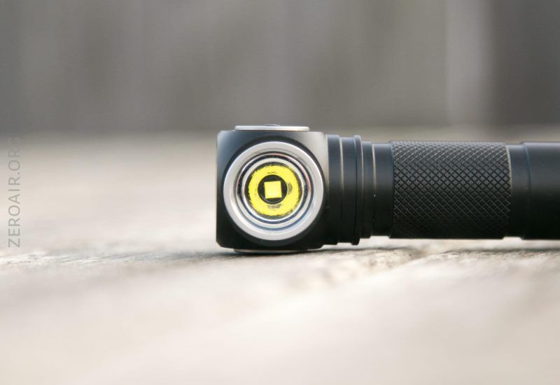 Налобный фонарь Nitecore UT32