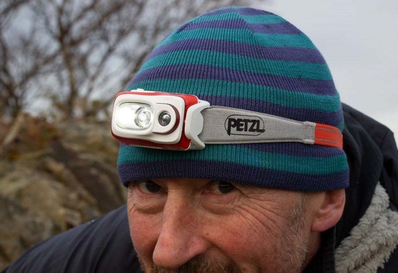 Аккумуляторный налобный фонарь Petzl SWIFT RL